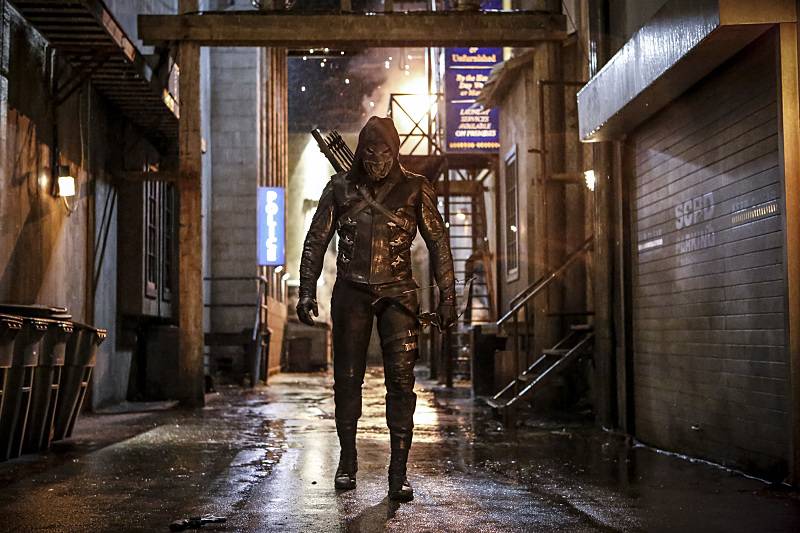Arrow Prometheus Face First Arrow S5 Photos Boast Prometheus, Tobias Church & Plenty of Russians