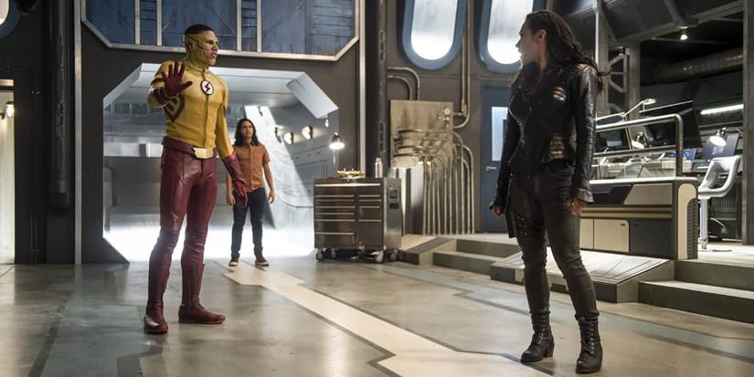 The Flash's Camacho Calls Gypsy 'an Absolute Force,' Talks Earth-19