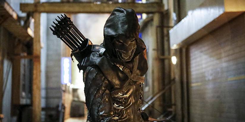 Arrowverse: 8 Actors Who Nailed Their Roles (& 7 Who Fell Short)