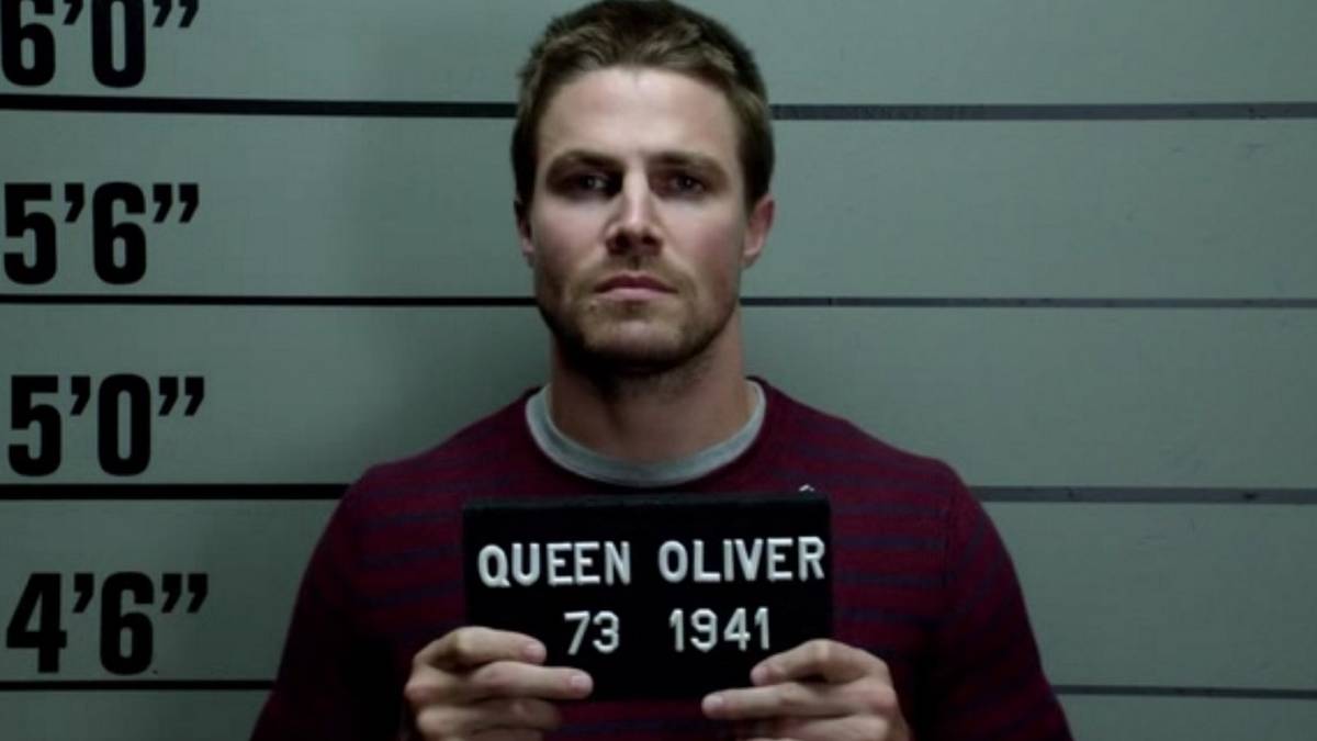 Arrow: How Oliver Gets Out of Prison