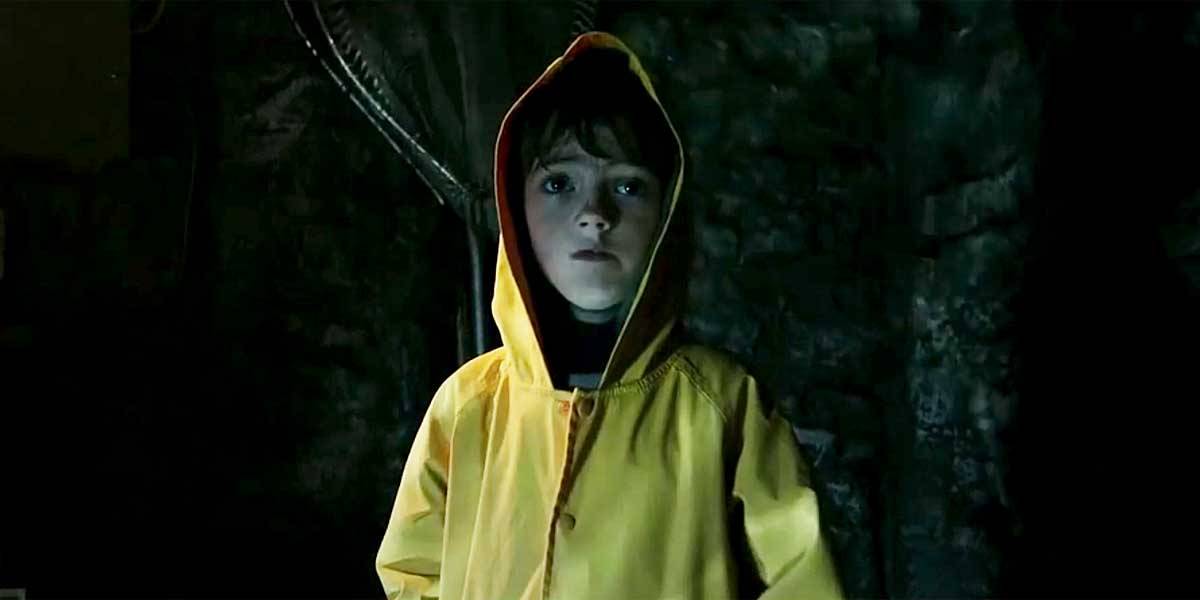 Georgie From It Watched the Film Dressed As Georgie From It
