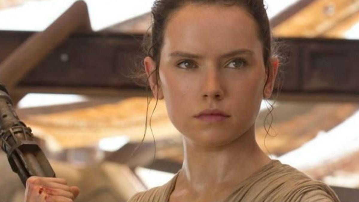 Star Wars: The Force Awakens Concept Art Shows Alternate Home for Rey