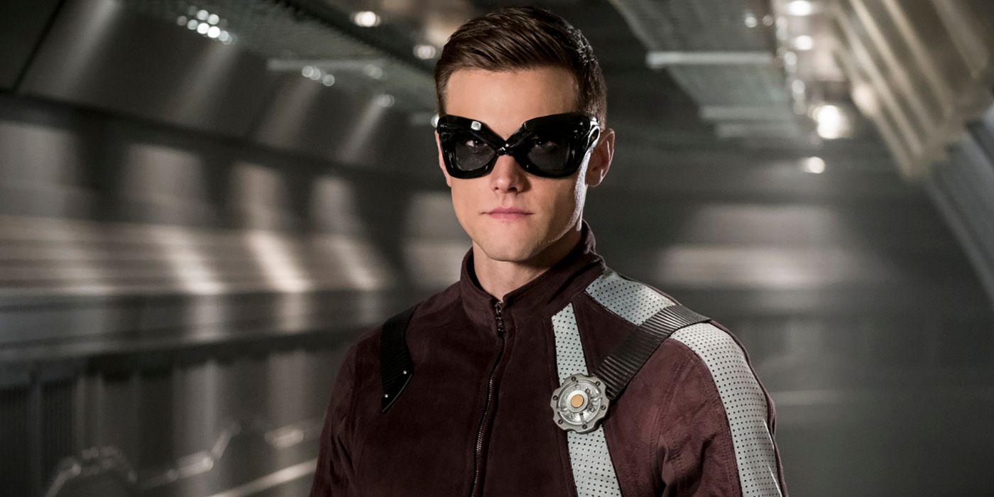 Ralph Dibney se apresenta como o Homem Elástico em The Flash