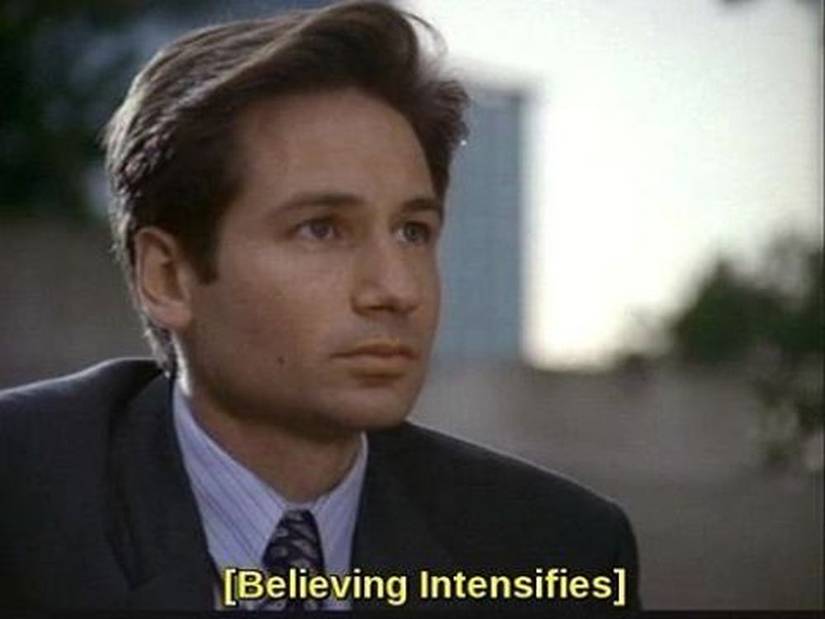 Hysterical X-Files Memes