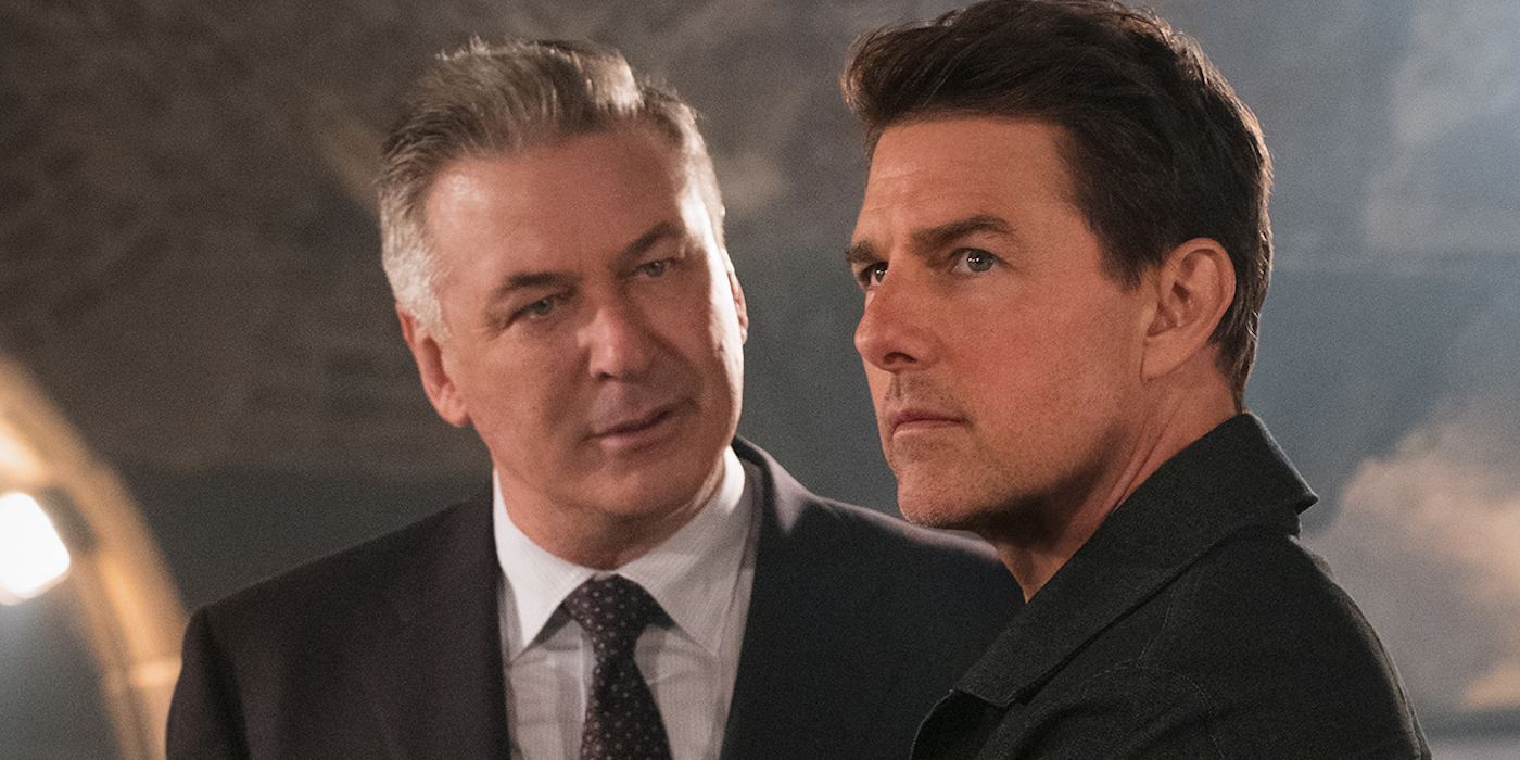 Tom Cruise Dangles From Upside-Down Biplane in Mission: Impossible 8 ...