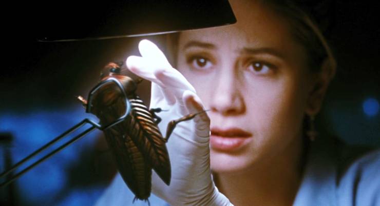 10 Excellent But Forgotten Sci Fi/Adventure Movies That Make Us Weep For New Age Cinema 21 Mimic.jpg?q=50&fit=crop&w=740&h=402&dpr=1