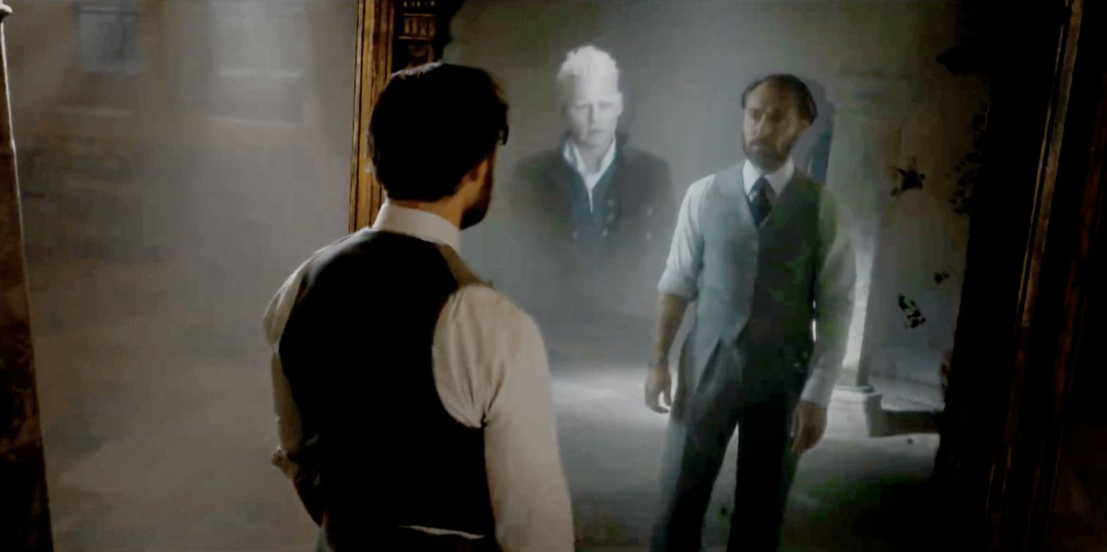 fantastic-beasts-2-mirror-