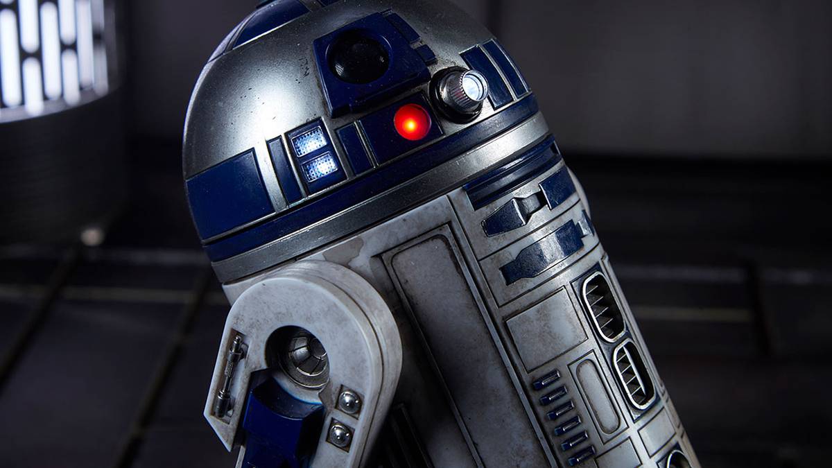 Star Wars' Earliest R2-D2 Concepts Included ... Human Speech?