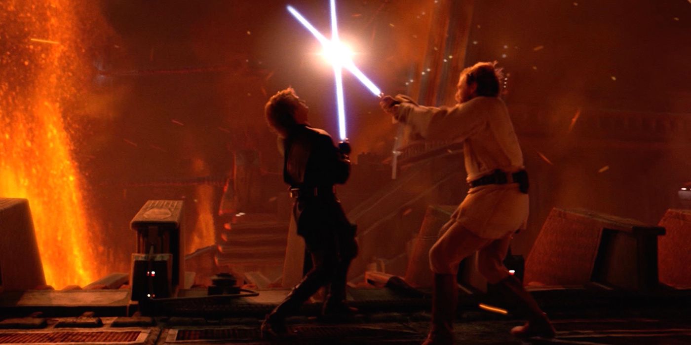 Obi-Wan Kenobi luta contra Anakin Skywalker em um duelo de sabres de luz em Mustafar em Star Wars: A Vingança dos Sith