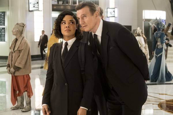 Men In Black: International Photos Show Off Aliens and Agents