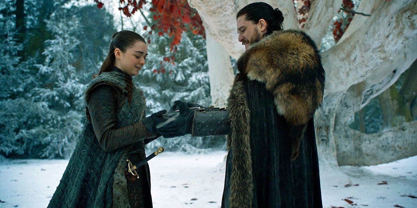 Jon Snow entrega uma adaga a Arya Stark após a Batalha de Winterfell em Game of Thrones