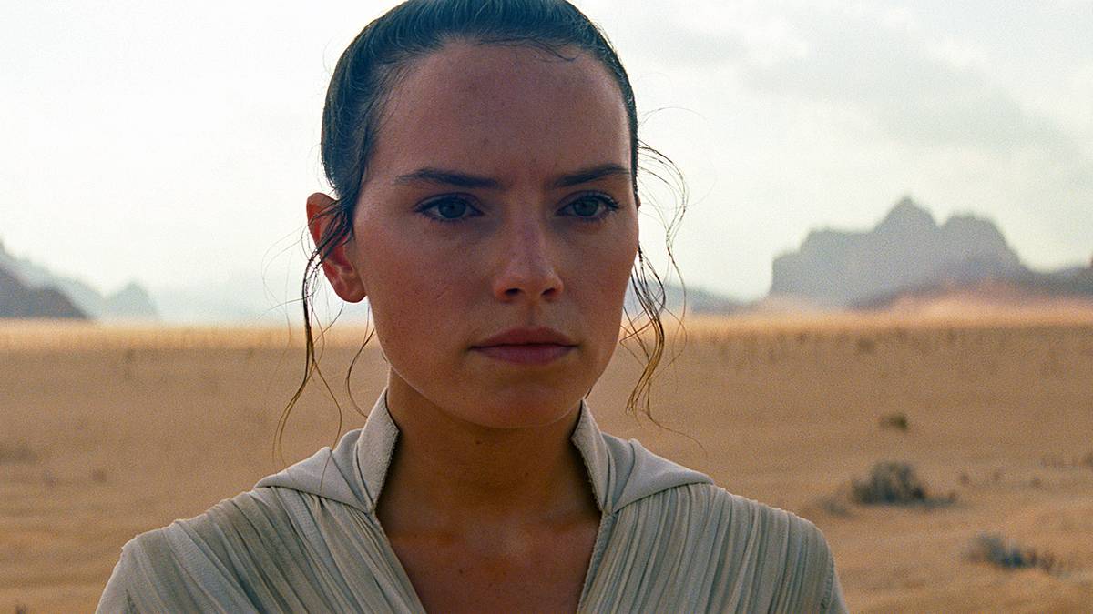 Rise of Skywalker: Daisy Ridley Describes Her Emotional Final Scene