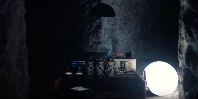 Dark: How Time Travel Works in the Netflix Series