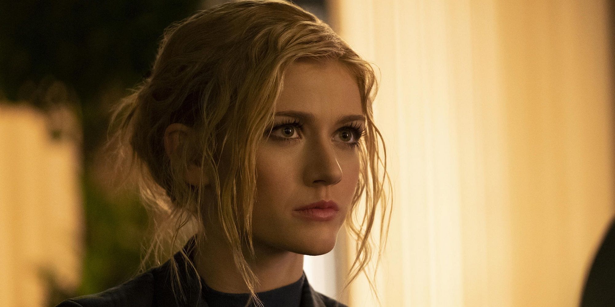 Arrow: Katherine McNamara Promotoed to Series Regular | CBR