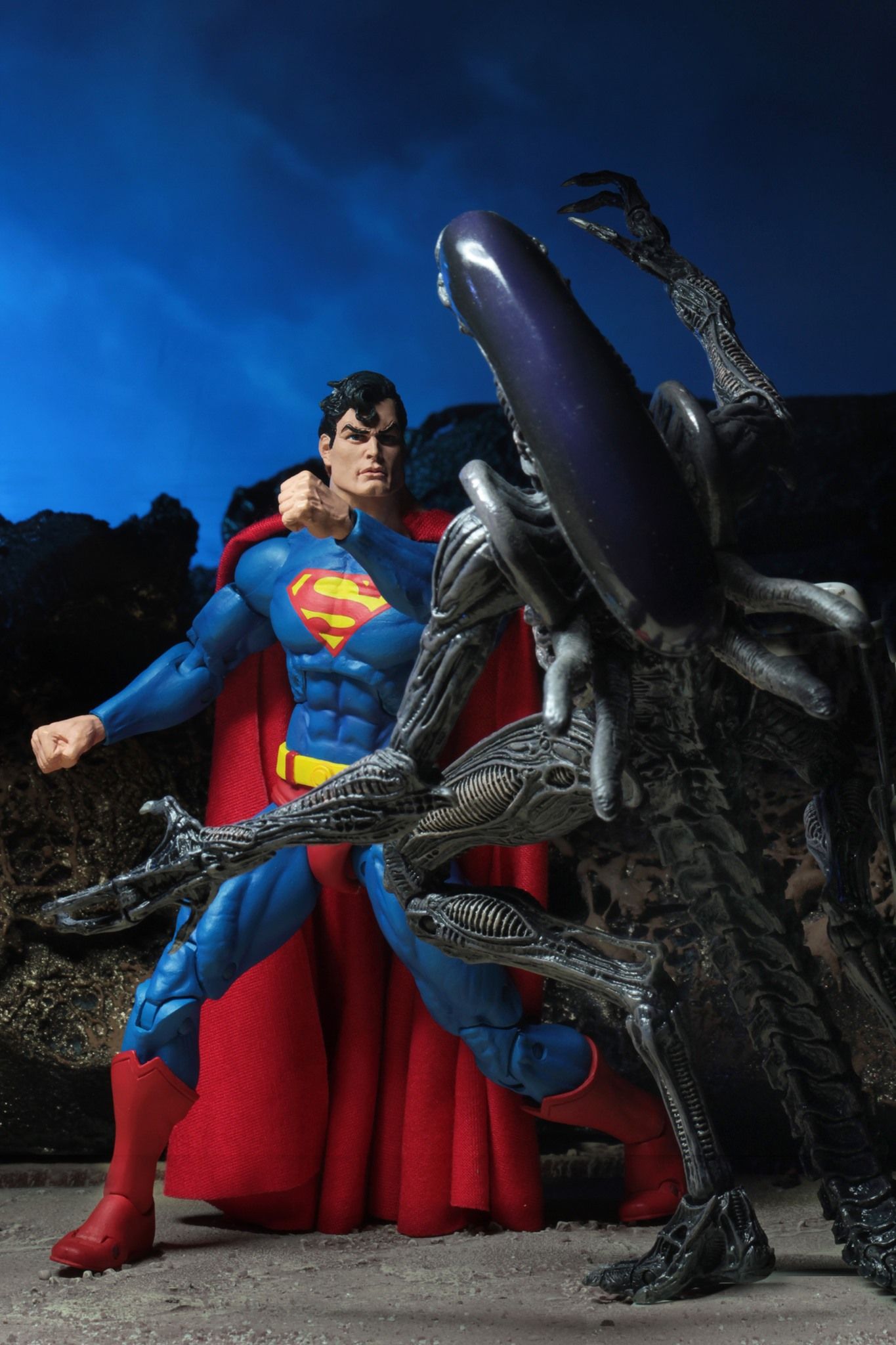 NECA Debuts Batman vs. Predator, Superman vs. Aliens SDCC Exclusives