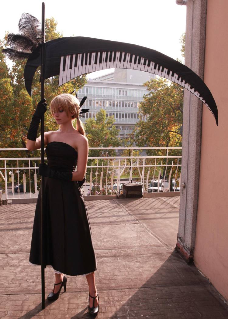 Soul Eater: 10 Maka Albarn Cosplay That Look Just Like The Anime