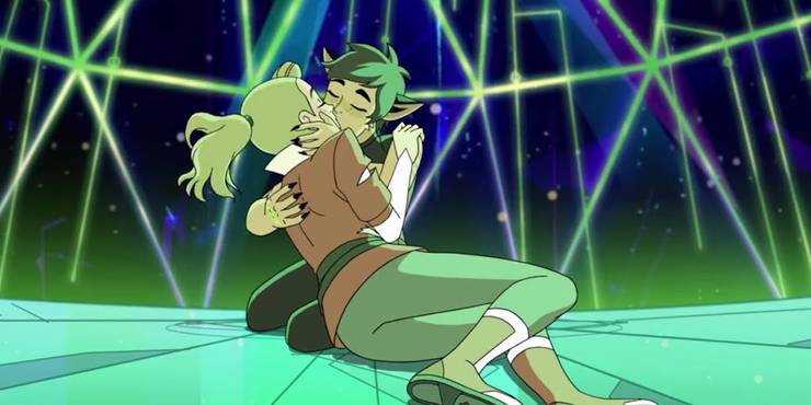 She Ra Fans Think They Ve Found Noelle Stevenson S Secret