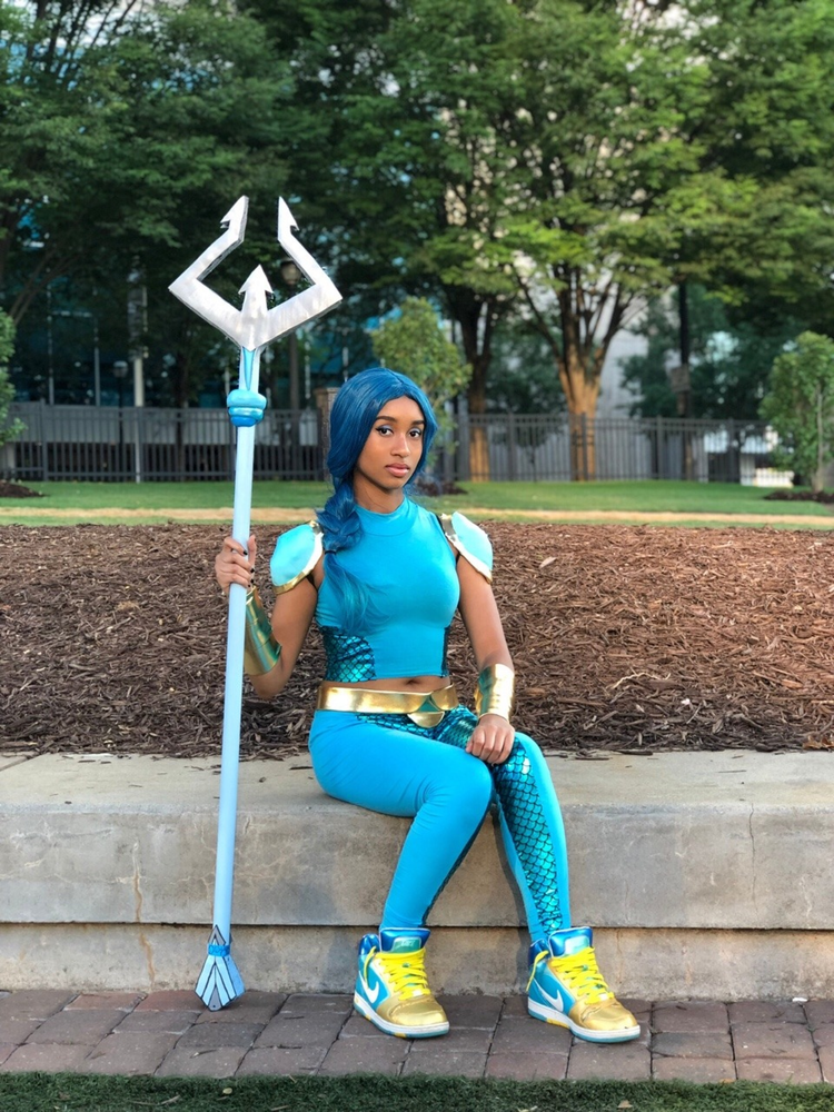 She Ra Cosplays That Show The Power Of Grayskull