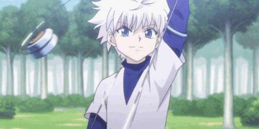 Killua brandishing her yo-yo in Hunter X Hunter.