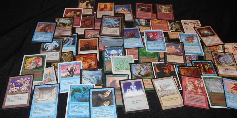 Magic: The Gathering - 4 Things You Can Do With Your Bulk Cards Magic: The Gathering - 4 Things You Can Do With Your Bulk Cards