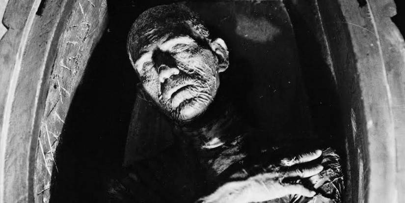 Boris Karloff as The Mummy from the 1932 Universal Studios movie.