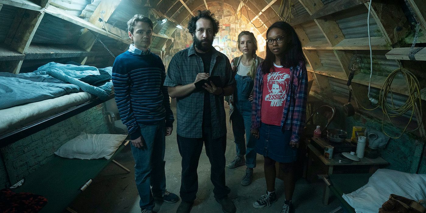 Review Amazon Prime S Utopia Is A Stew Of Comics Pandemics Conspiracy Theories Review Amazon Prime S Utopia Is A Stew Of Comics Pandemics Conspiracy Theories