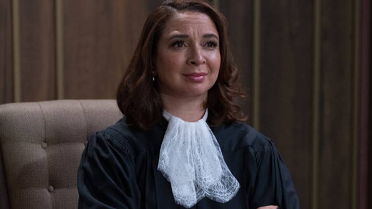 The Good Place: Maya Rudolph Reveals Homage to RBG in Her Emmy-Winning ...