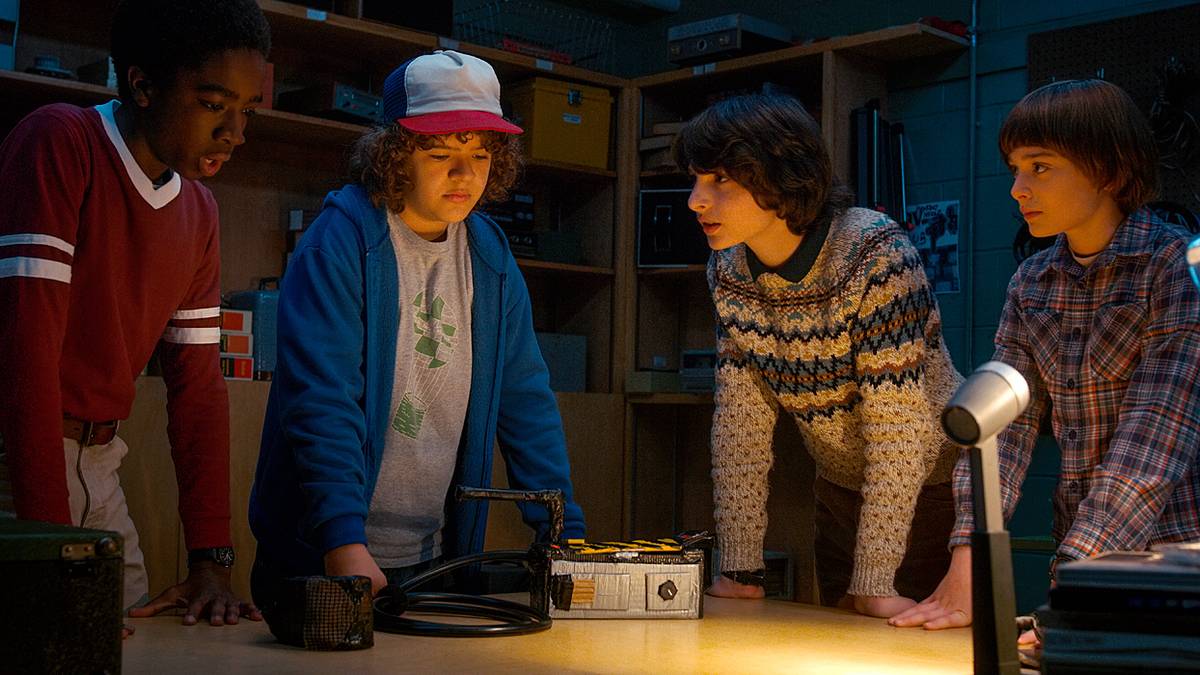 Stranger Things' Halloween Special Sets Up Hawkins' Treehouse of Horror