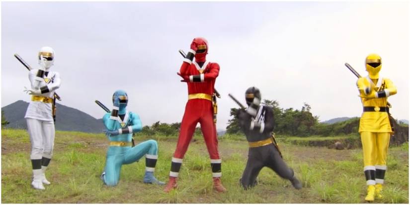 Power Rangers Zee Red Power Rangers: Every Series Where The Red Ranger Wasn't The Leader ...