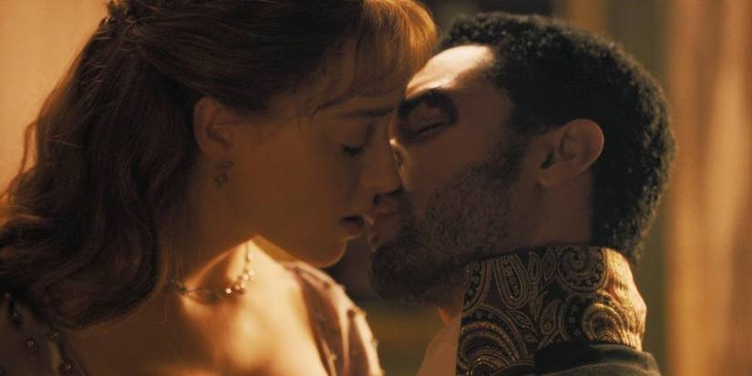 Daphne and Simon share a passionate kiss in Bridgerton