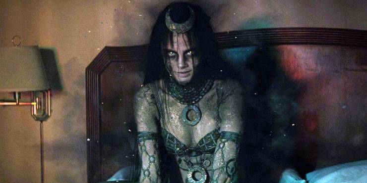 Enchantress in Suicide Squad in DCEU