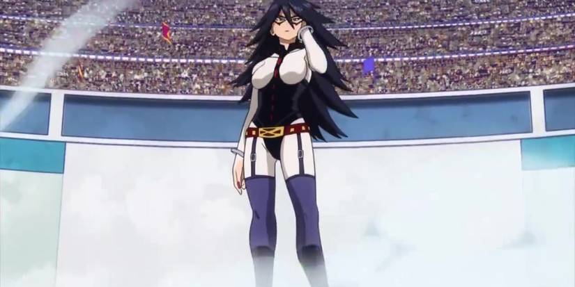My Hero Academia: 10 Hero Costumes That Prioritize Style Over Function