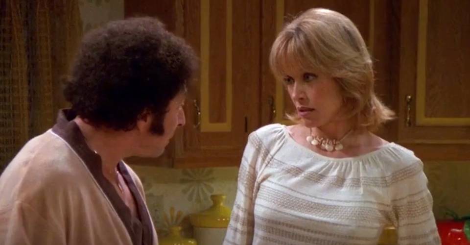 https://static0.cbrimages.com/wordpress/wp-content/uploads/2021/01/midge-that-70s-show.jpg?q=50&fit=crop&w=960&h=500