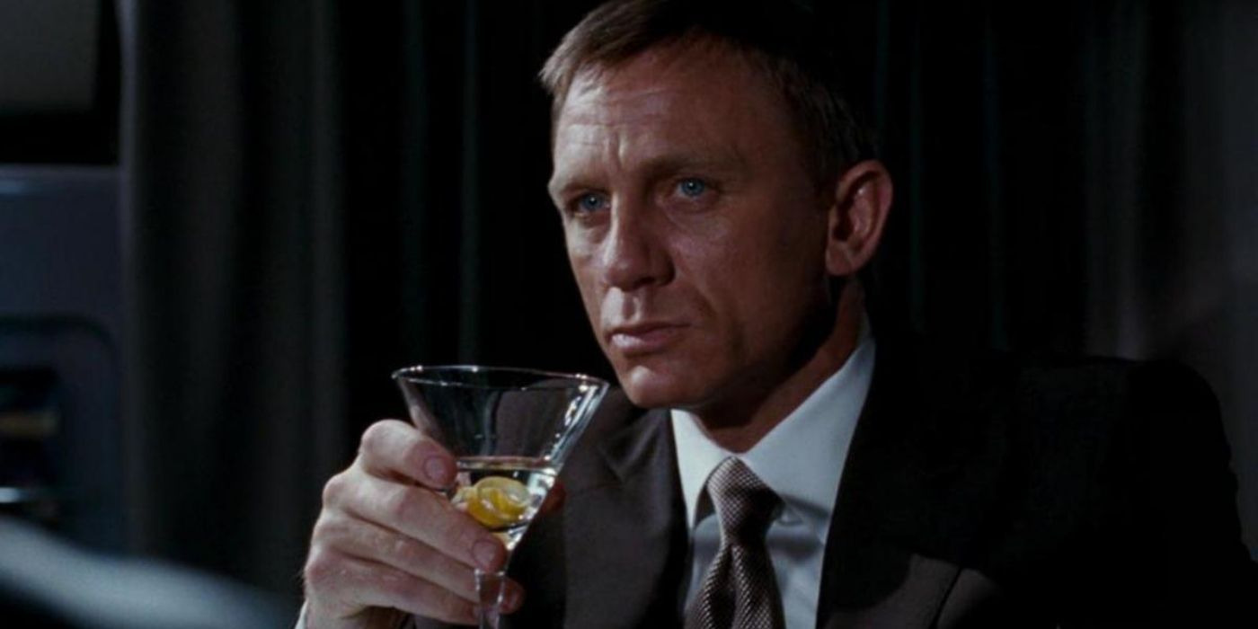 James Bond Theory: The Spy's Drink Order Is Code, image size:1400x700