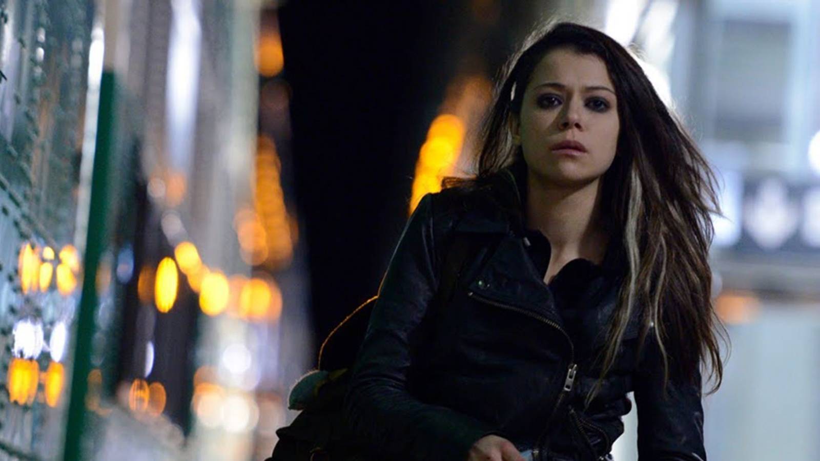 Dressing the Clones: The Many Looks of 'Orphan Black' - Golden Globes, image size:1600x900