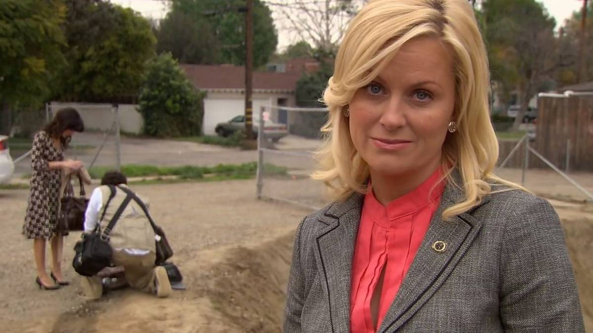 Parks and Recreation Star Amy Poehler Slams Oscars for Ignoring Comedy ...