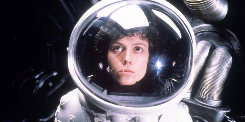 10 Scariest Scenes From the Alien Franchise, Ranked