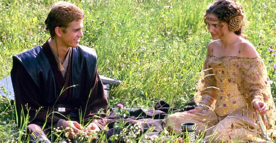 Star Wars Anakin Padme Red Flags Meme Goes Viral Cbr