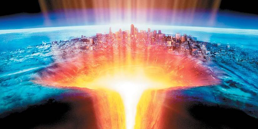 5 Disaster Movies That Are Believable (& 5 That Are Ridiculous)