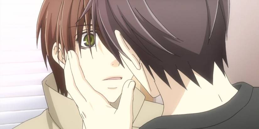 Takano surprises Onadera by revealing his feelings in Sekaiichi Hatsukoi.