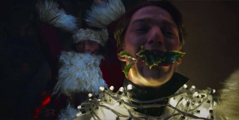 How American Horror Stories' Killer Santa Compares to Asylum's