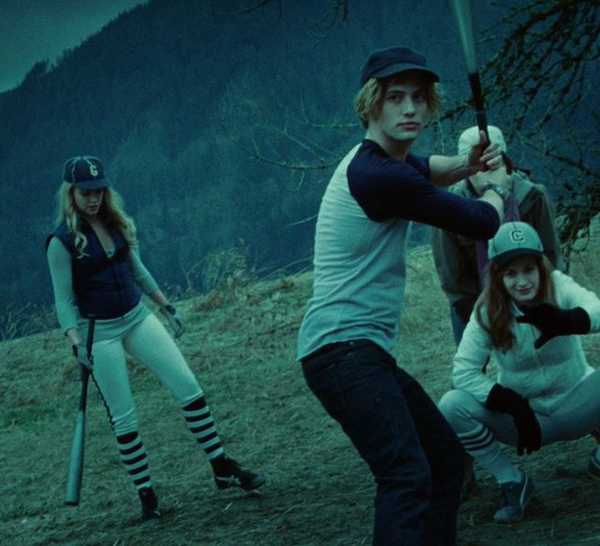 Baseball Scene 10 Twilight Scenes That Fans Still Rewatch Even 17 Years Later