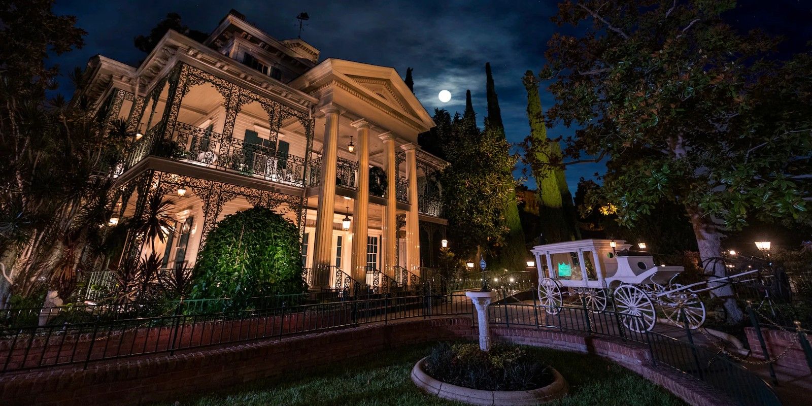 Disney's Haunted Mansion Eyes Tiffany Haddish and LaKeith Stanfield