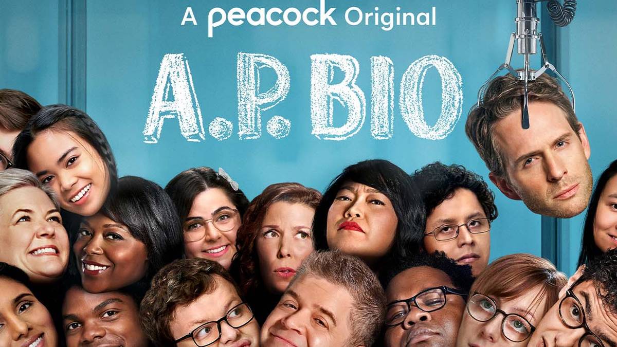 A.P. Bio: Glenn Howerton & Patton Oswalt on Season 4