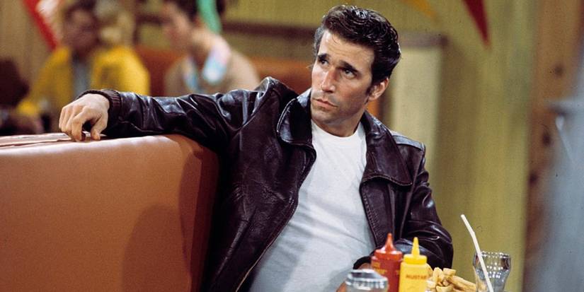 10 TV Shows That Were Retooled After A Side Character Became Super Popular