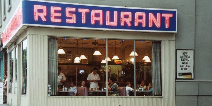 Seinfeld-Restaurant.jpg (740×370)
