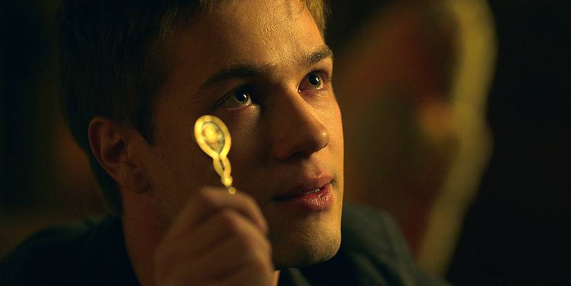 Tyler holds the Memory Key in Locke &amp; Key Season 2