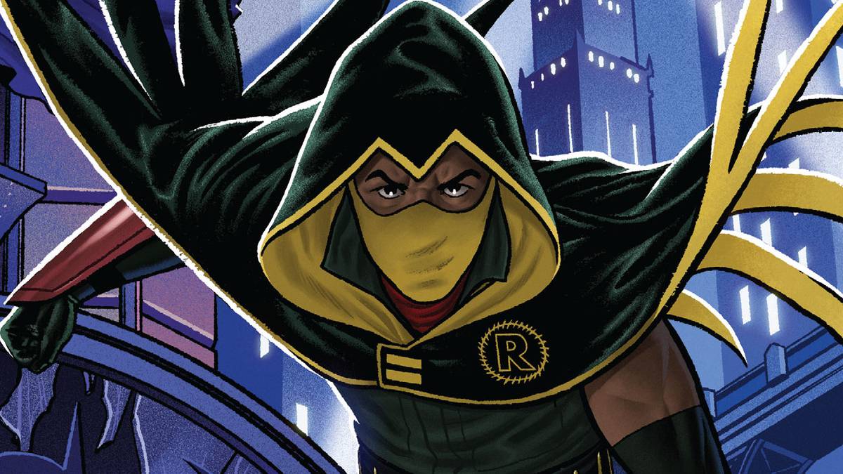 DC's New Robin Just Debuted His Superhero Costume