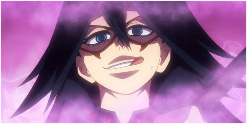 Midnight Demonstrating Her Quirk To Students