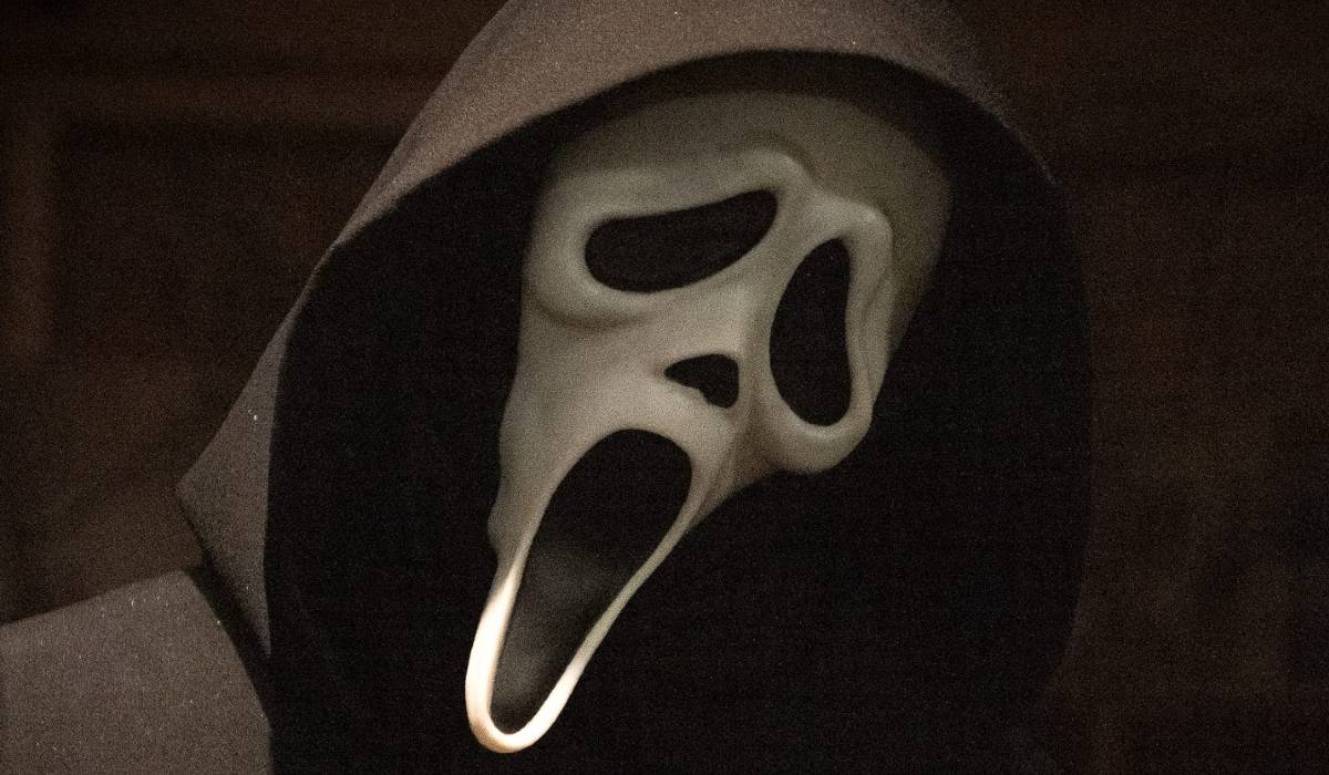 Scream 1996 Ghostface Chases & Kills Casey Scene : R/Scarymovies - Foto 11